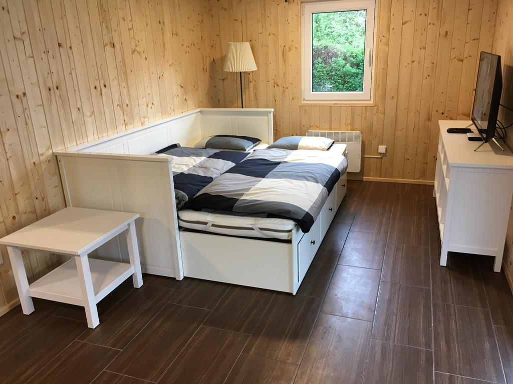 Penzion Nike Trio Riviera Hotel Йедовнице Екстериор снимка